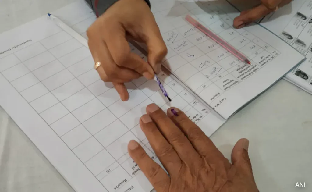 Extended Polling Hours: Election Commission's Response to Heatwave Conditions